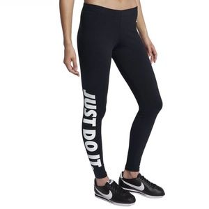 Nike leggings. Size medium